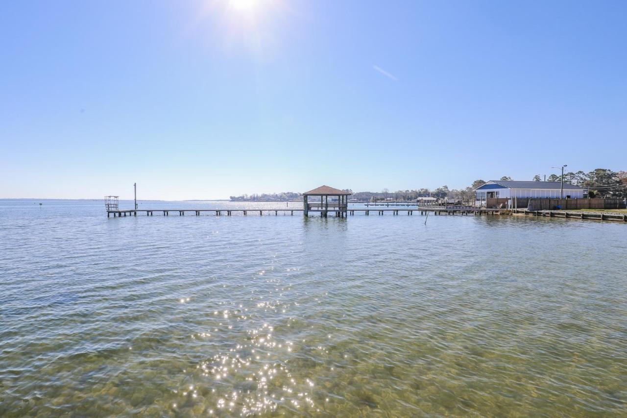 Spacious Home With Waterfront View-Welcome Pets Sneads Ferry 外观 照片