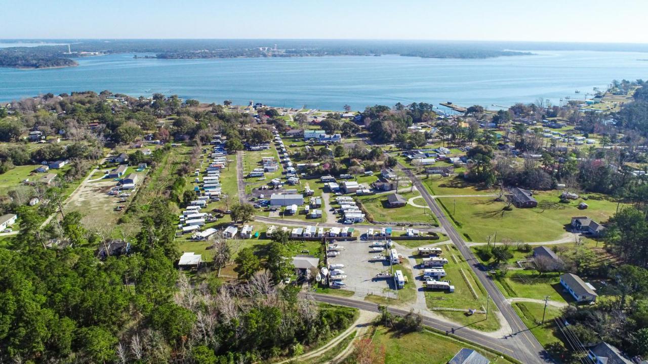 Spacious Home With Waterfront View-Welcome Pets Sneads Ferry 外观 照片